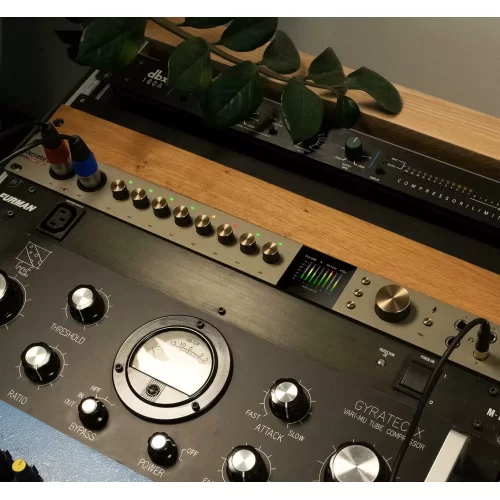 Внешняя звуковая карта Antelope Audio Discrete 8 Oryx - 16