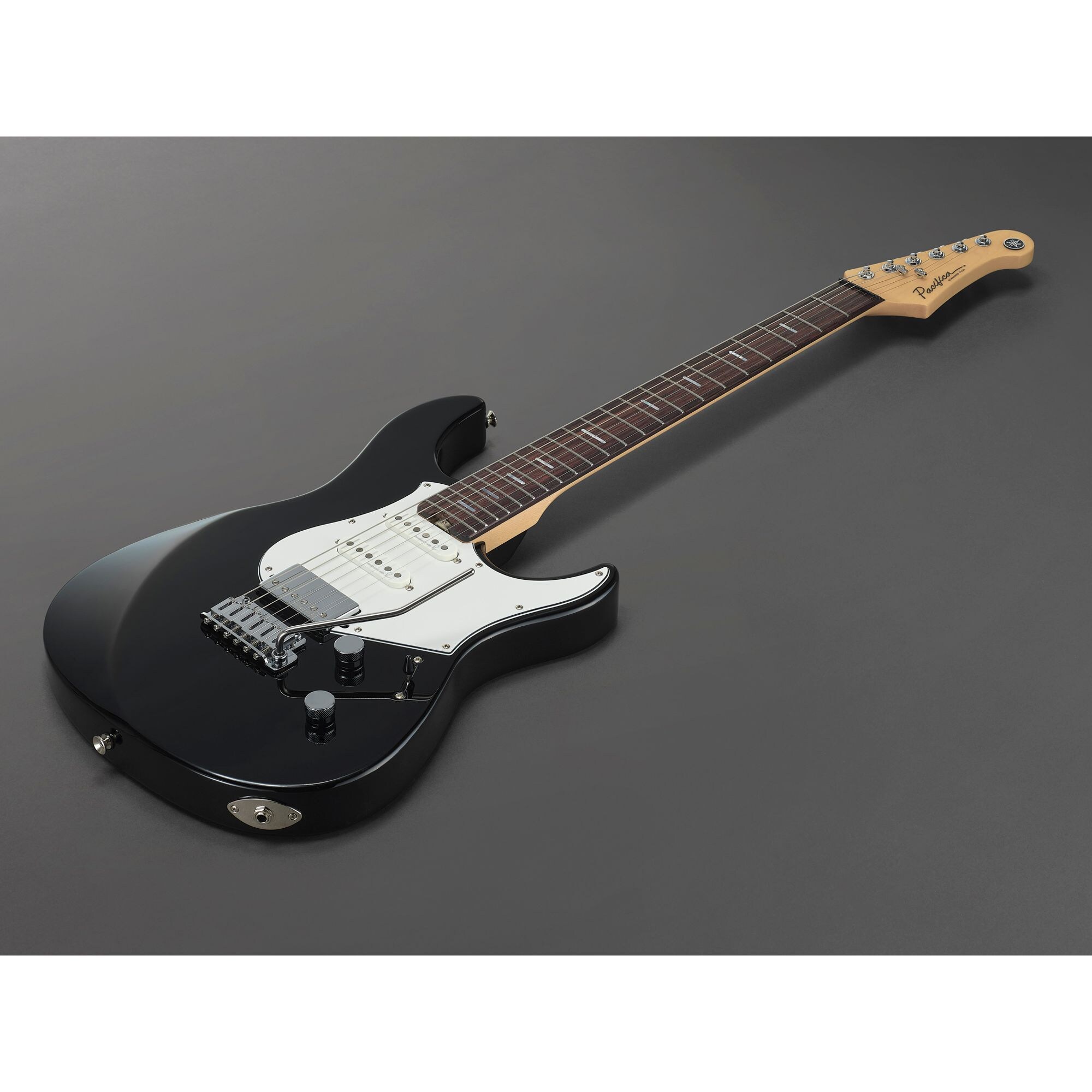 Электрогитара Yamaha PACIFICA Standard Plus 12 Black - 9