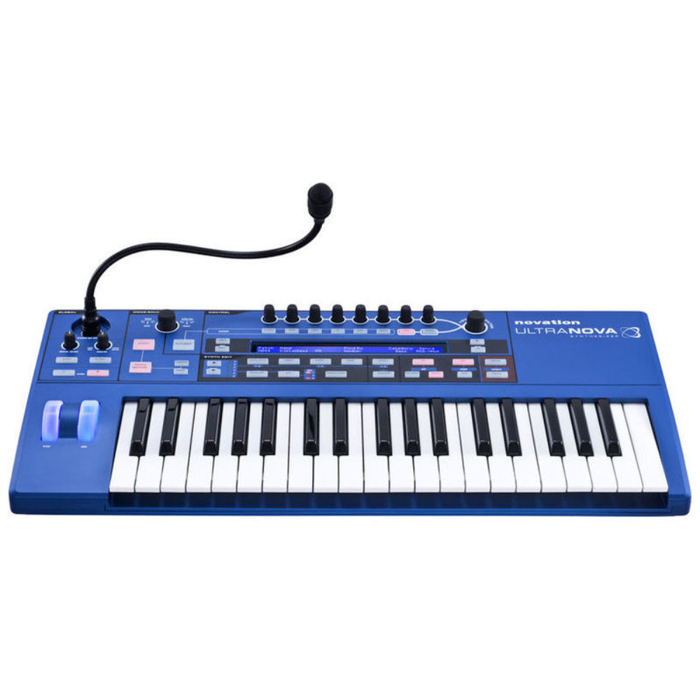 Аналоговый синтезатор NOVATION Ultranova - 11
