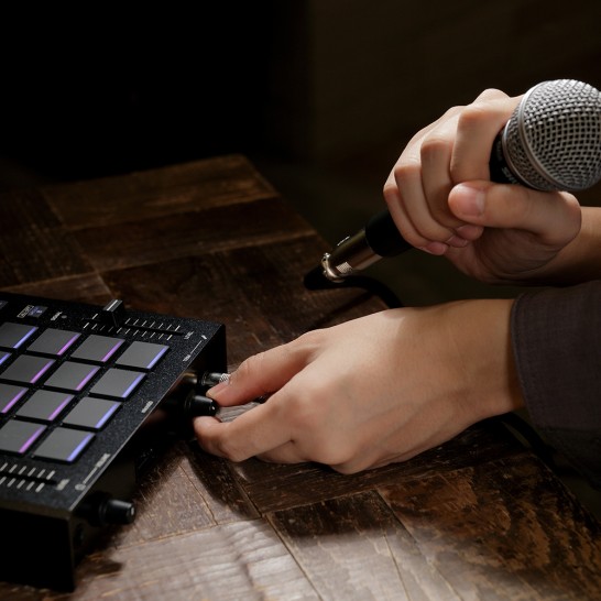 Синтезатор Korg KAOSS REPLAY - 15
