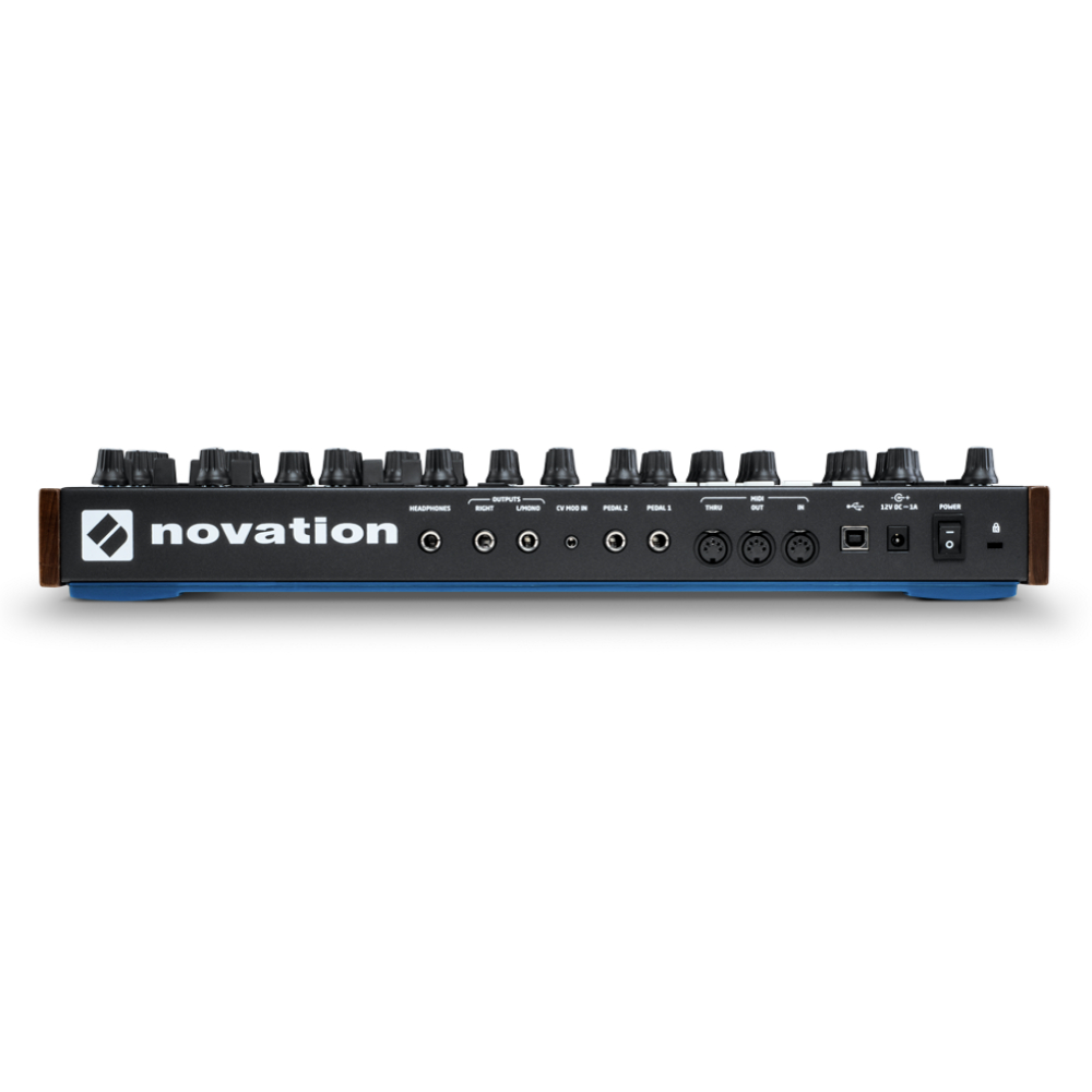 Аналоговый синтезатор NOVATION Peak - 21