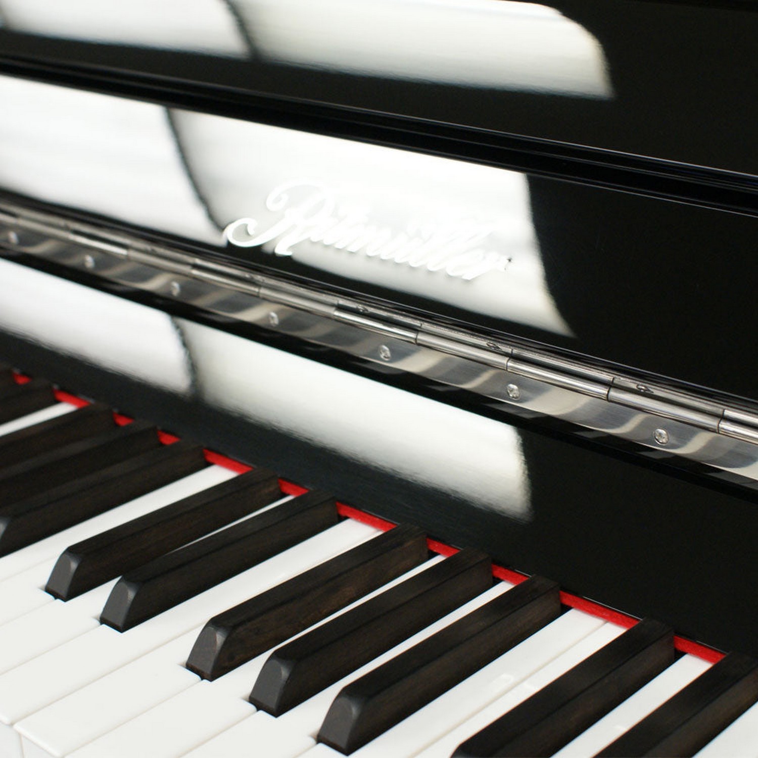 Акустическое пианино Ritmuller UHX126 (A111) Ebony Polish - 11