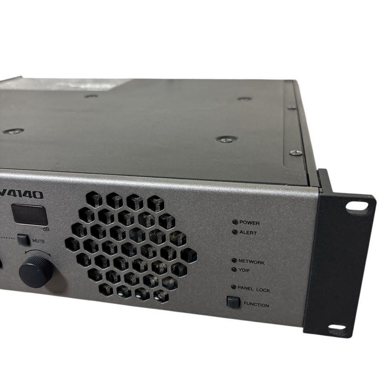 Трансляционный усилитель мощности Yamaha XMV4140 - 16