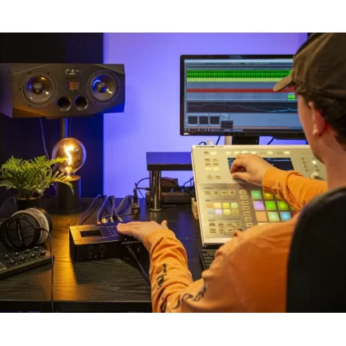 Внешняя звуковая карта Antelope Audio Zen Quadro Synergy Core - 16