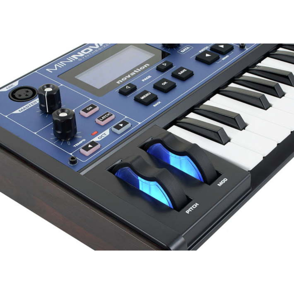 Цифровой синтезатор NOVATION MiniNova - 27