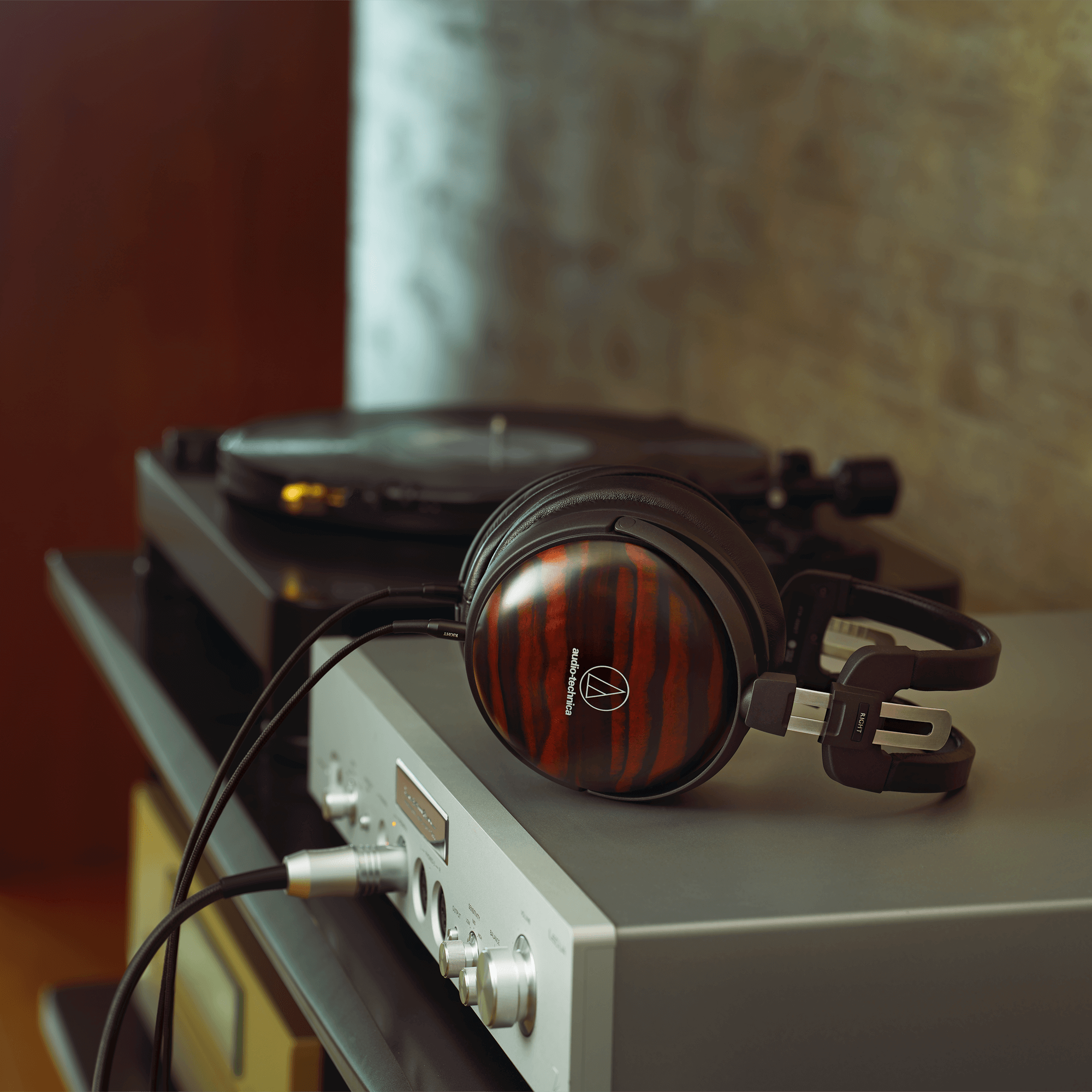 Наушники Hi-Fi Audio-Technica ATH-AWKT/f - 7