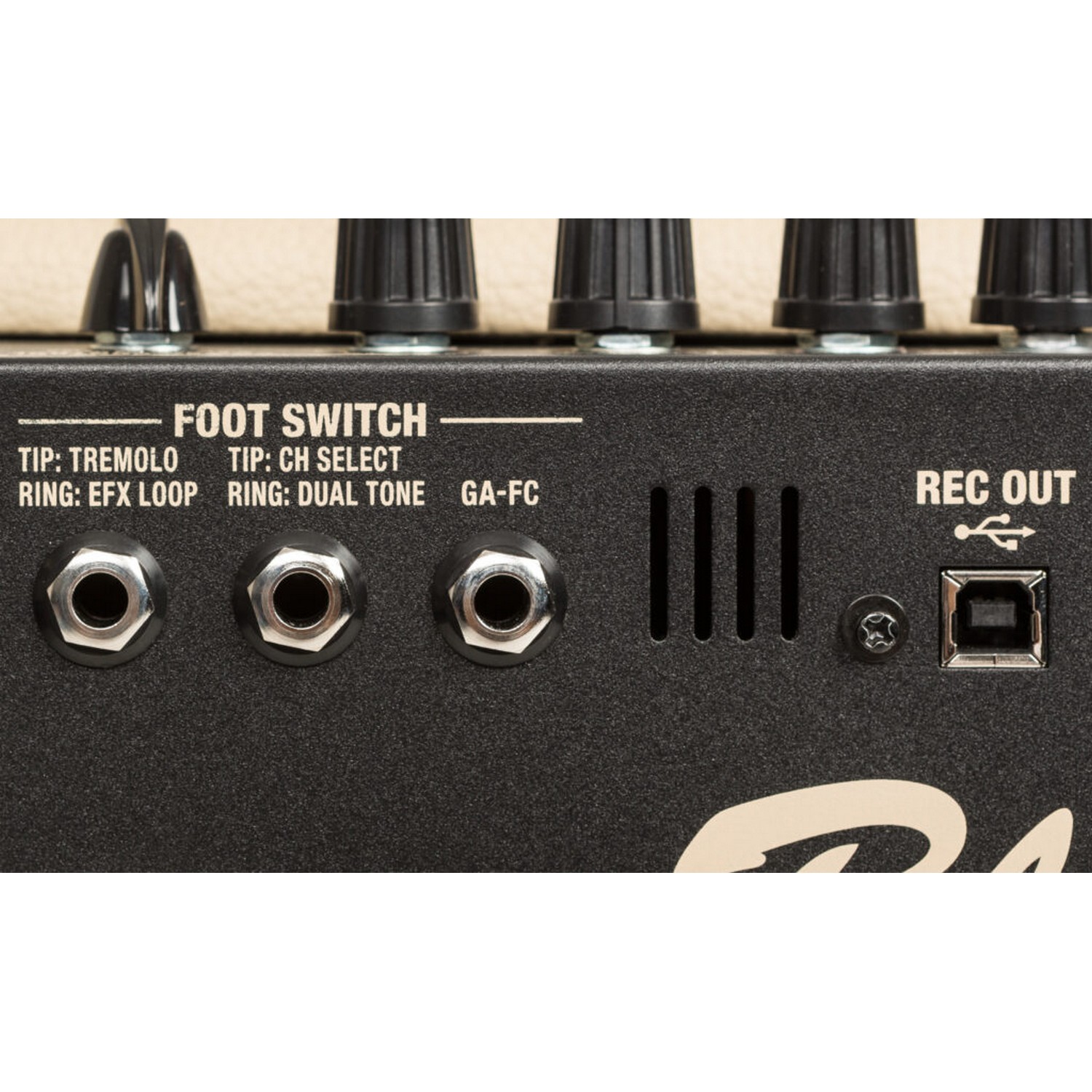 Комбоусилитель Roland BC-ART-VB 212 - 23