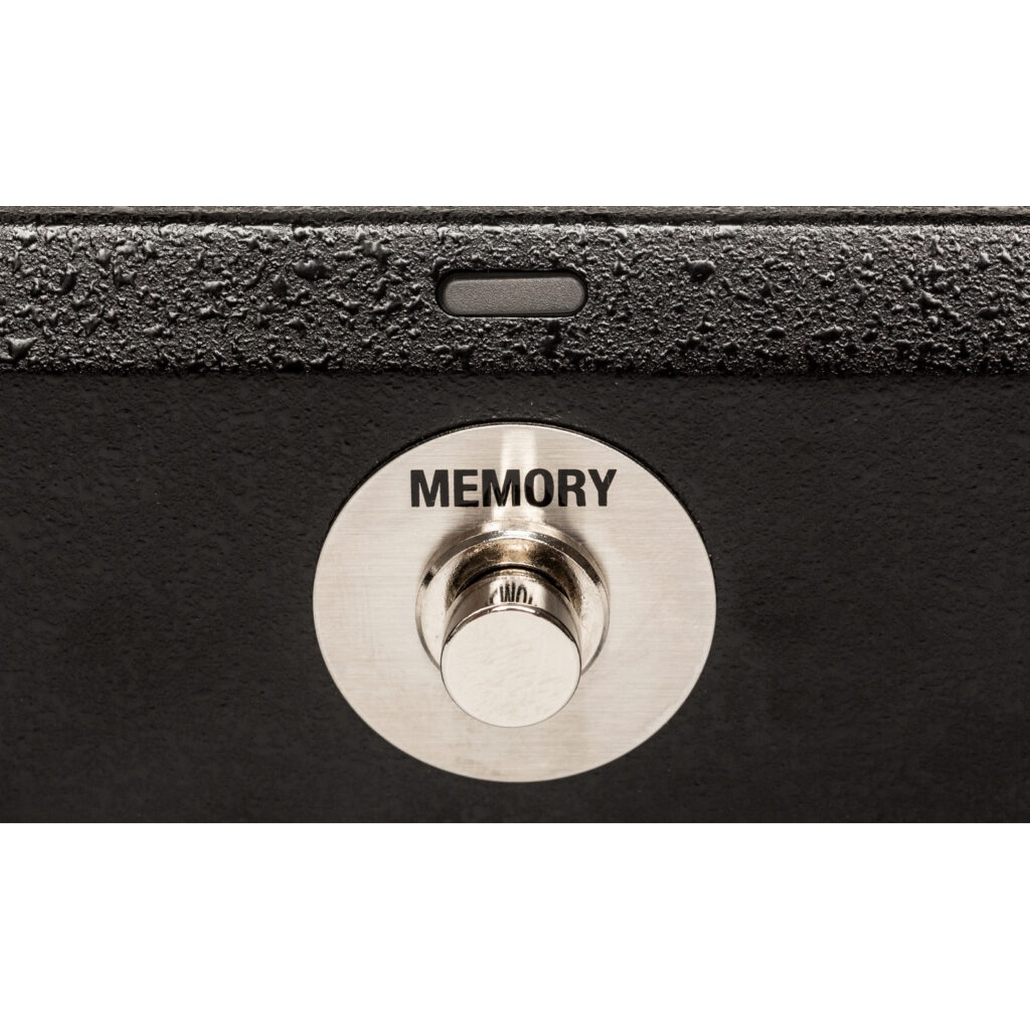 Педаль Boss DM-101 - 24