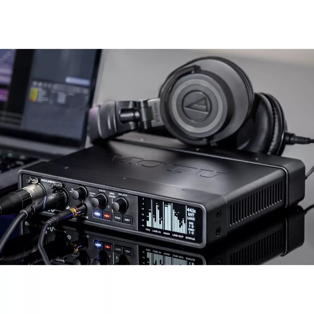 Внешняя звуковая карта MOTU UltraLite-mk5 - 19
