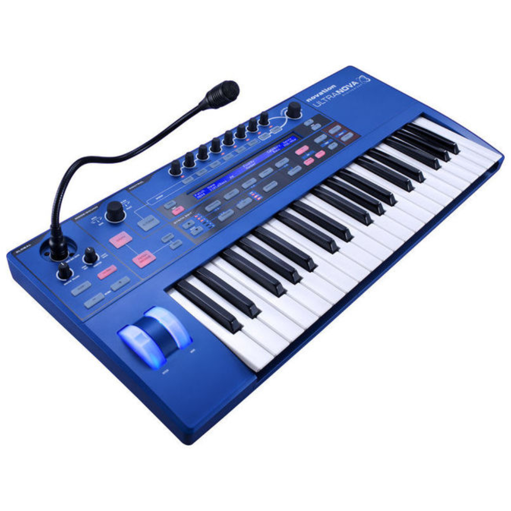 Аналоговый синтезатор NOVATION Ultranova - 10