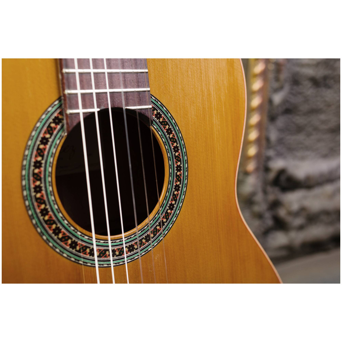 Классическая гитара Perez 610 Cedar - 15