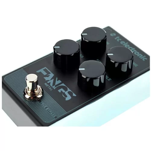 Педаль дисторшна TC Electronic Fangs Metal Distortion - 18
