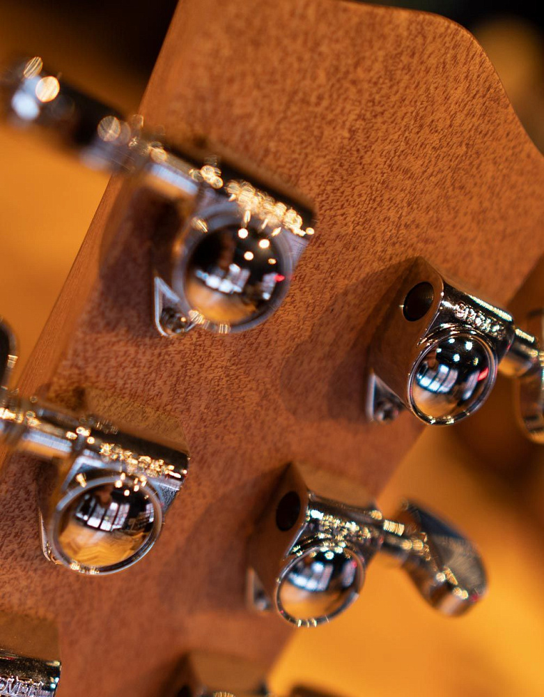Электроакустическая гитара Maton Performer - 13