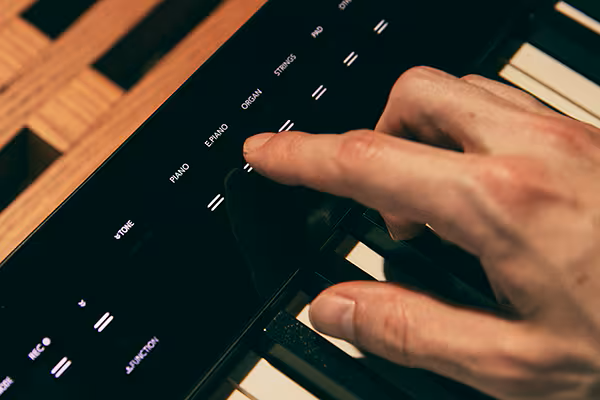 PX-S3100BK_muzplanet4.png