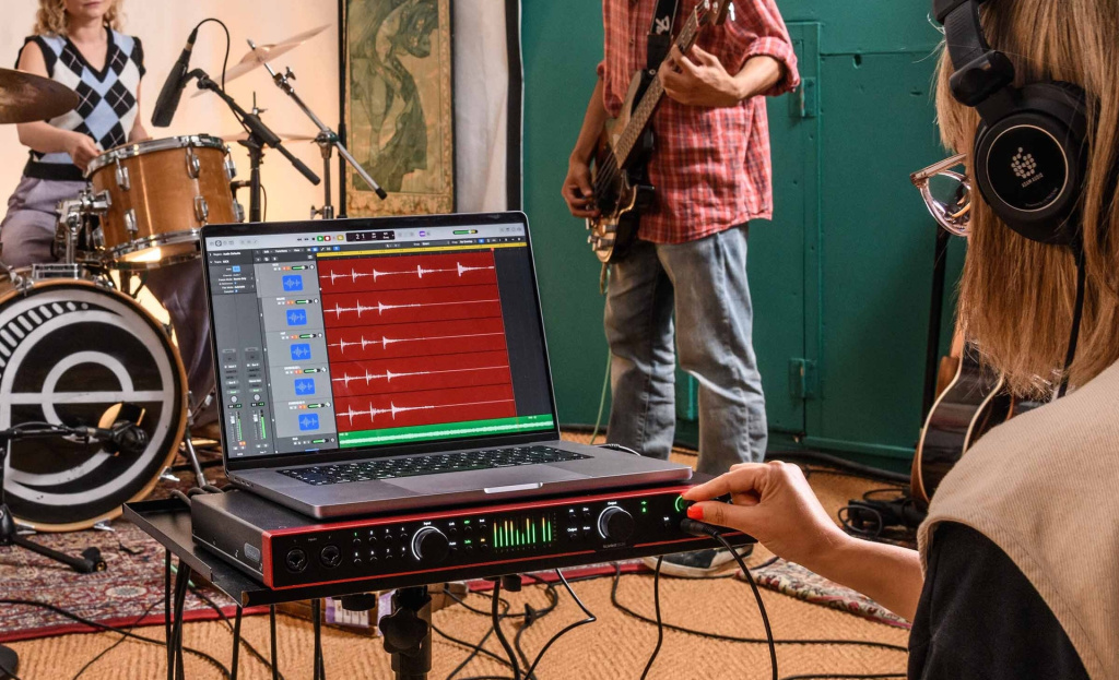 scarlett (4).jpg scarlett (4).jpg