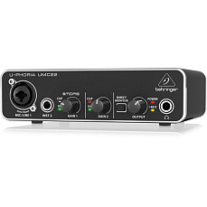 Аудиоинтерфейс Behringer UMC22