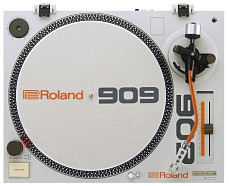 Проигрыватель винила Roland TT-99