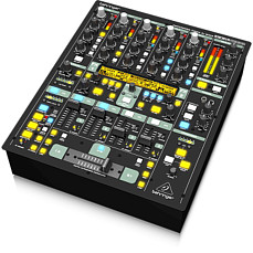 Цифровой DJ-микшер Behringer DDM4000